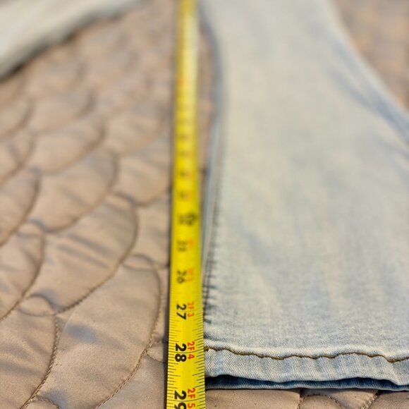 a loves a Light Wash Boot Cut High Rise Jeans Women 27 - Picture 8 of 11
